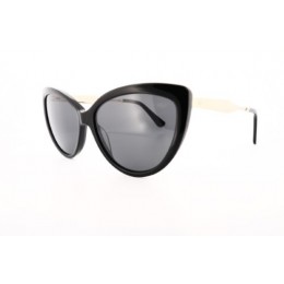 نظارات شمسية نسائية من لوسيدا فيستا - شكل عيون القط موديل V05484S-C1، إطار أسود وعدسات سوداء